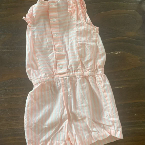 18m bundle pink heart overall, striped romper and delicate dress - Picture 6 of 10
